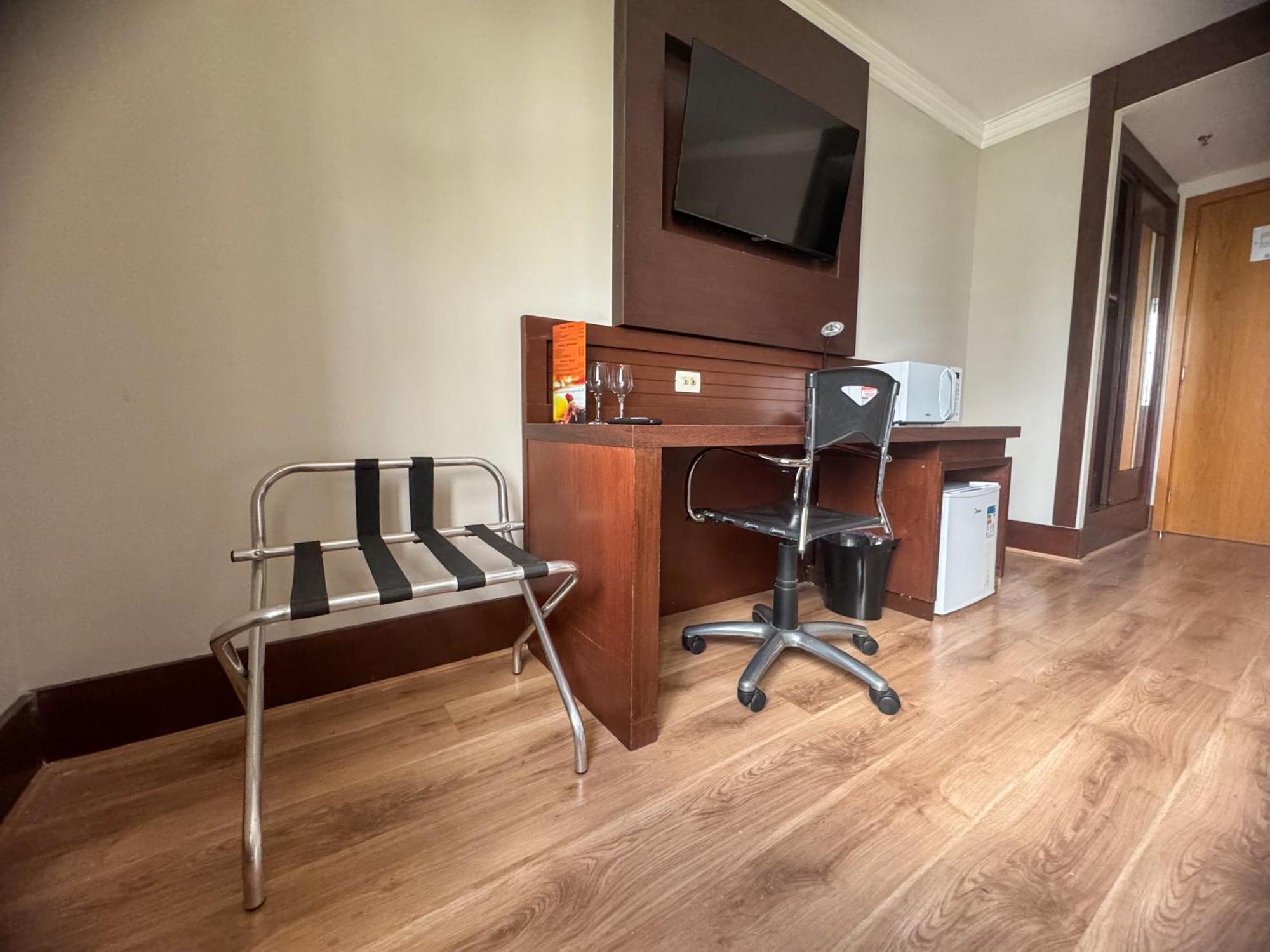 Flat Executivo Em Congonhas 4* São Paulo